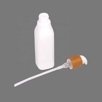 タケ クリーム色の表面心配の瓶の化粧品が付いている150g正方形のオパール ガラスの血清のびん